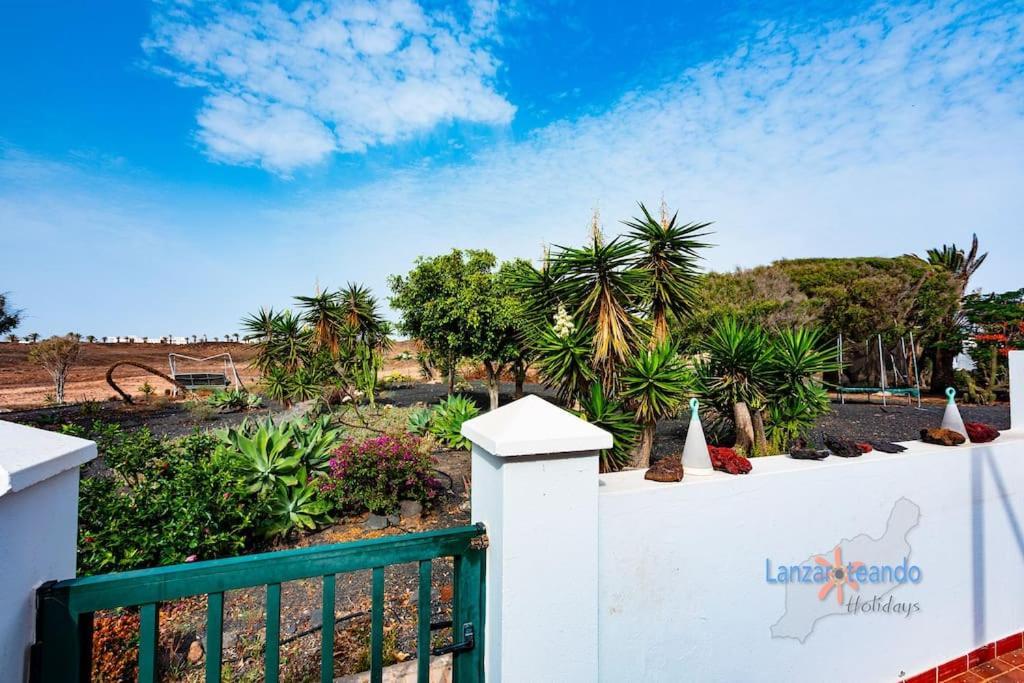 Casa Francy Vivienda Vacacional Costa Teguise Exterior photo